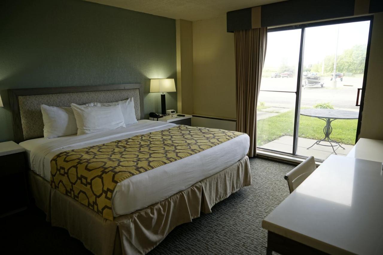 Hotel Baymont By Wyndham Shakopee Exteriér fotografie