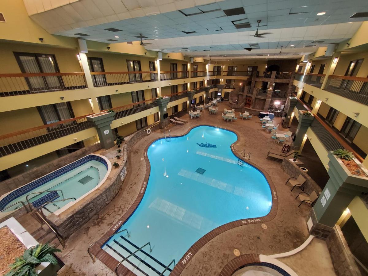 Hotel Baymont By Wyndham Shakopee Exteriér fotografie