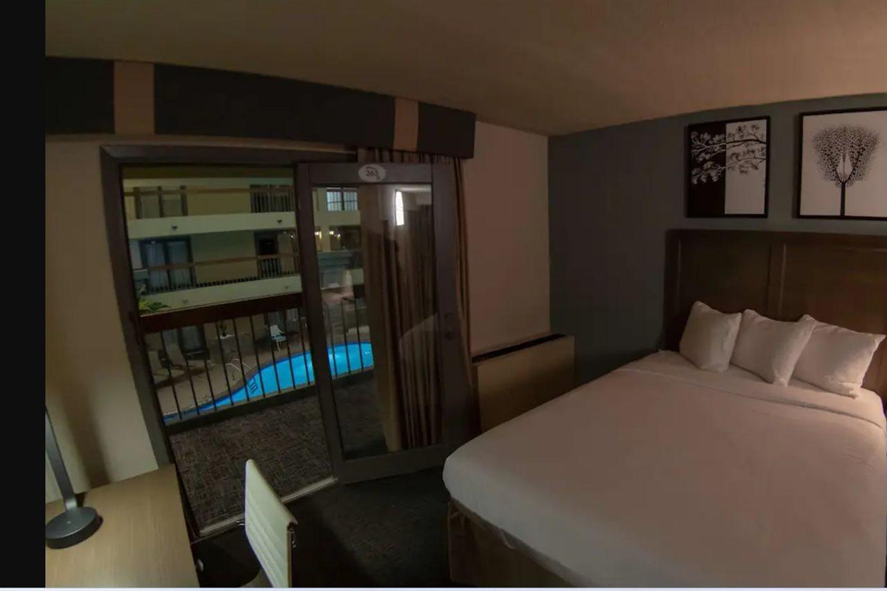 Hotel Baymont By Wyndham Shakopee Exteriér fotografie